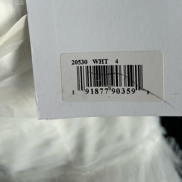 Mac Duggal 20530 NWT White Strapless Ruffle Gown with Feathers - Picture 10 of 13